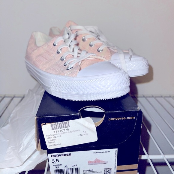 Converse, size 5.5 - Picture 4 of 6